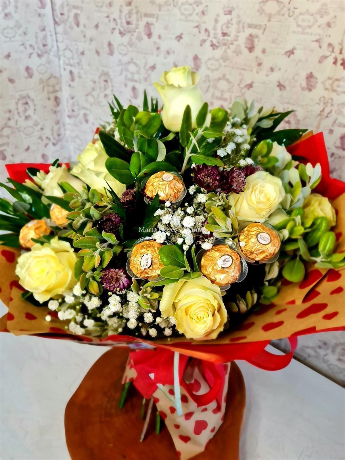 BOUQUET VERONA con Ferrero Rocher - Imagen 8